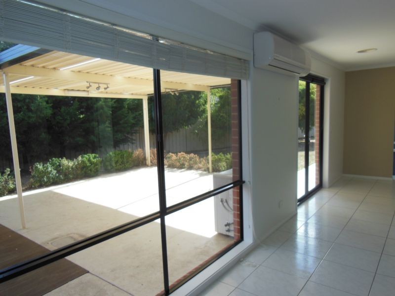 36 Saxby Drive, Strathfieldsaye VIC 3551