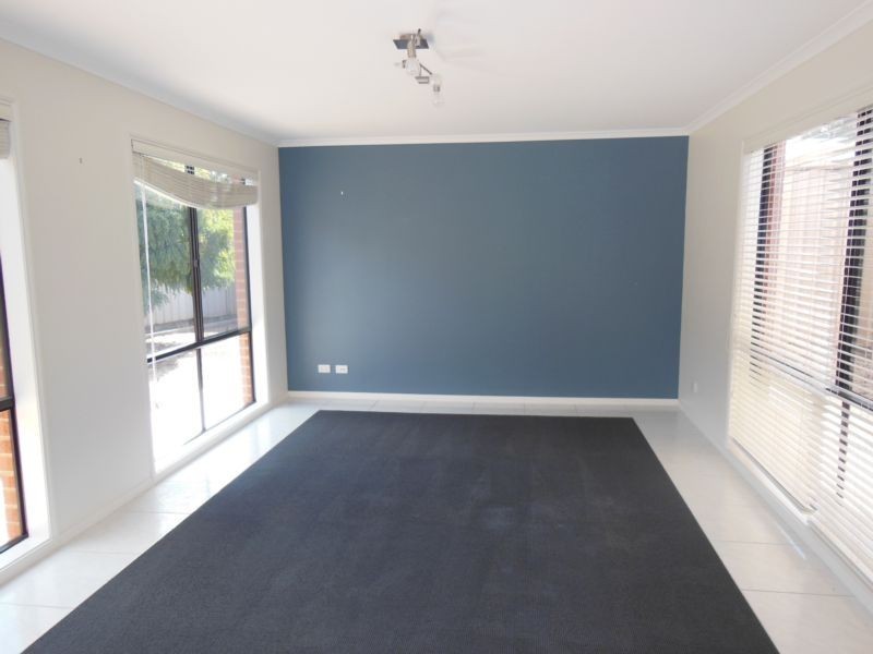 36 Saxby Drive, Strathfieldsaye VIC 3551