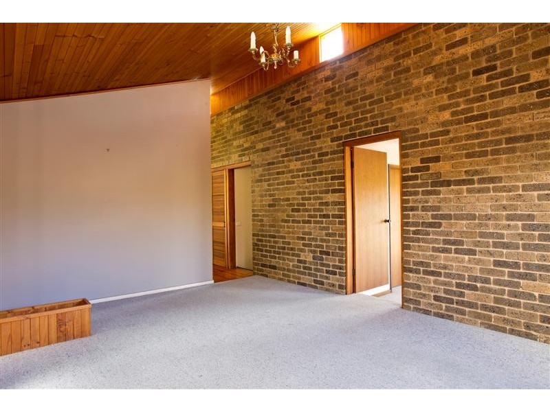 10 Balmoral Drive, Golden Square VIC 3555