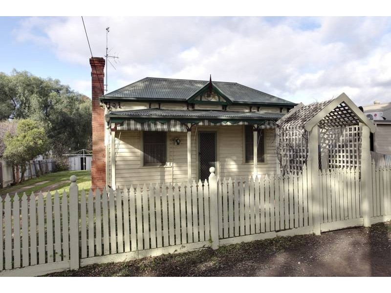 29 MacDougall Road, Golden Square VIC 3555