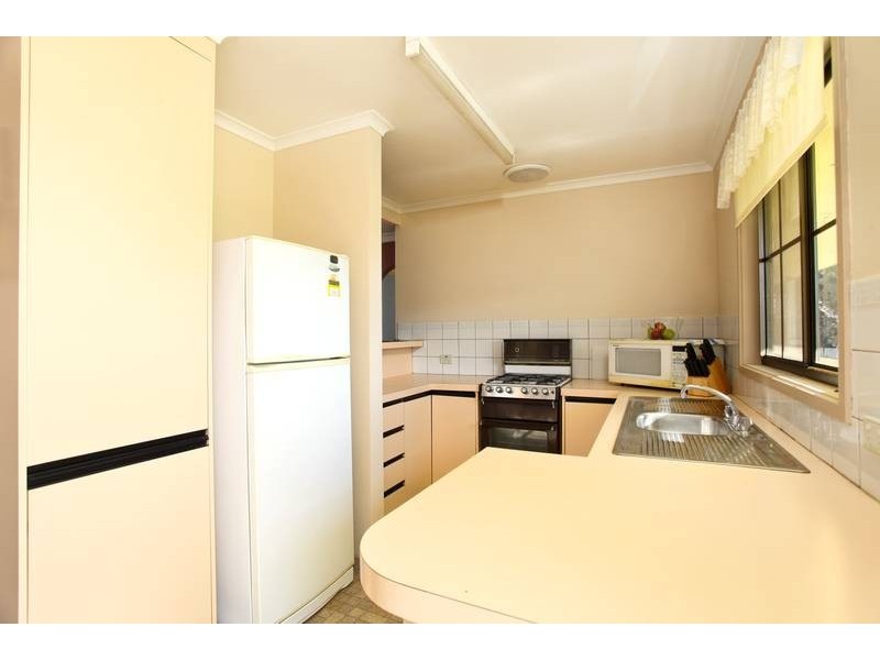 38 Wesley Street, Kangaroo Flat VIC 3555