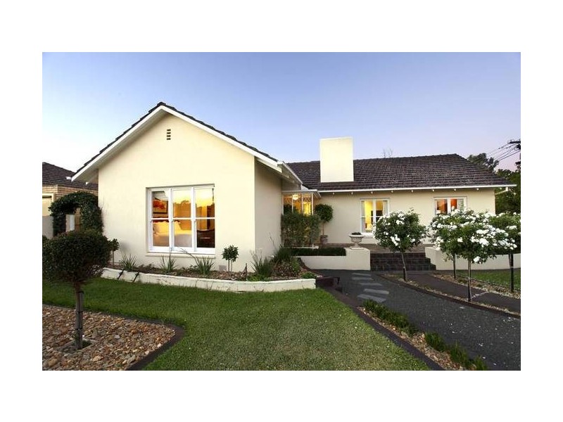 16 Eaglehawk Road, Bendigo VIC 3550