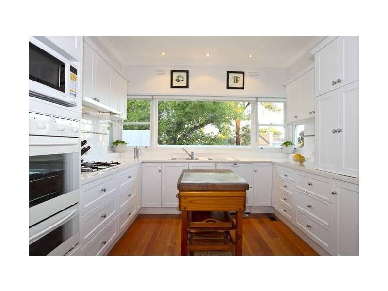 16 Eaglehawk Road, Bendigo VIC 3550