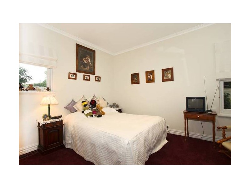 16 Eaglehawk Road, Bendigo VIC 3550