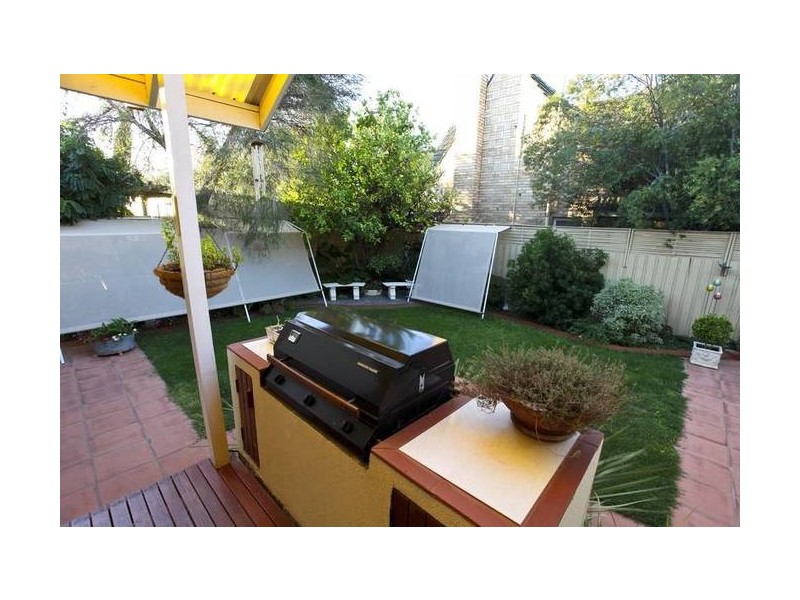 16 Eaglehawk Road, Bendigo VIC 3550