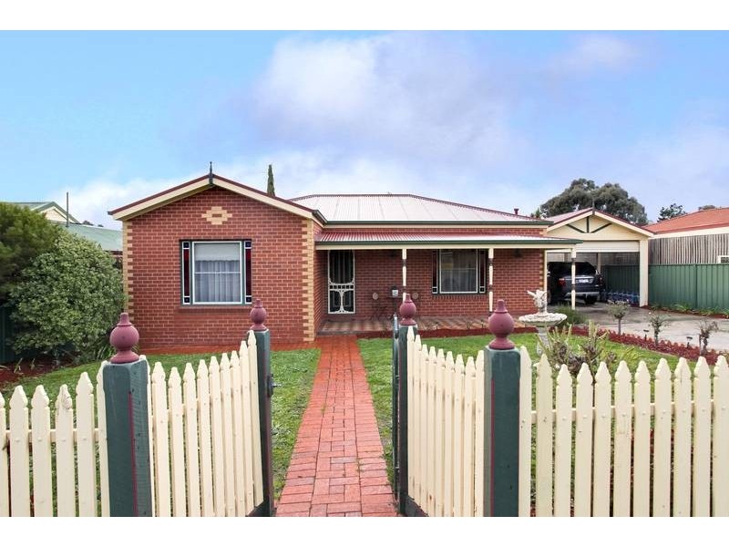 49 Averys Road, Eaglehawk VIC 3556