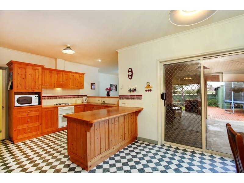 49 Averys Road, Eaglehawk VIC 3556