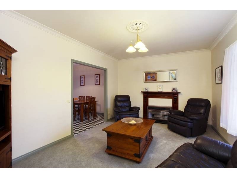 49 Averys Road, Eaglehawk VIC 3556
