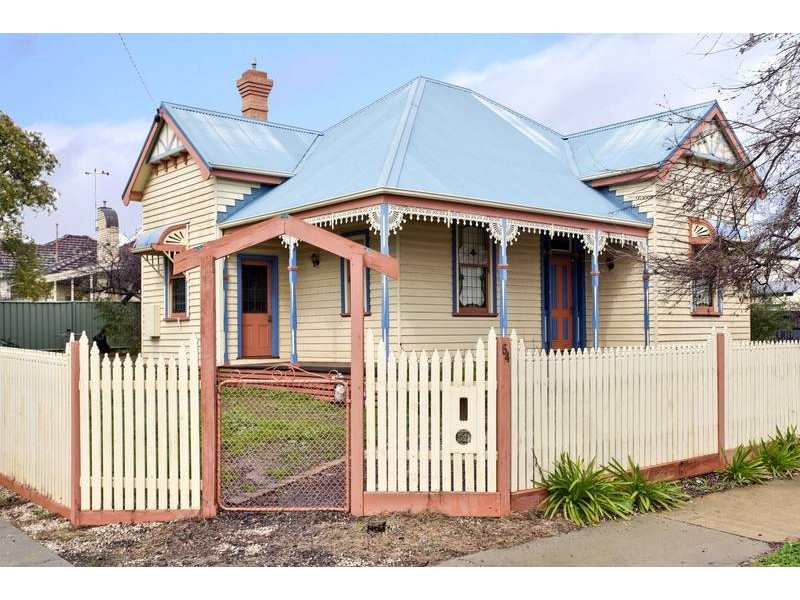 54 Raglan Street, White Hills VIC 3550