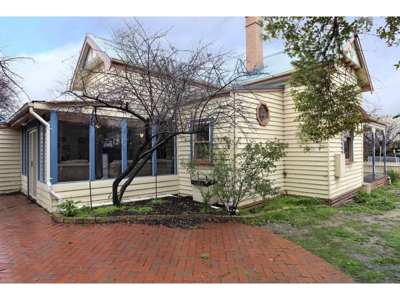 54 Raglan Street, White Hills VIC 3550