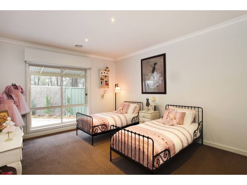 20 Aspera Way, Kangaroo Flat VIC 3555