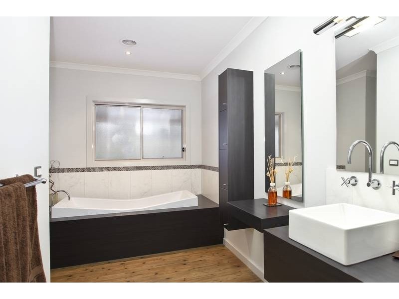 20 Aspera Way, Kangaroo Flat VIC 3555