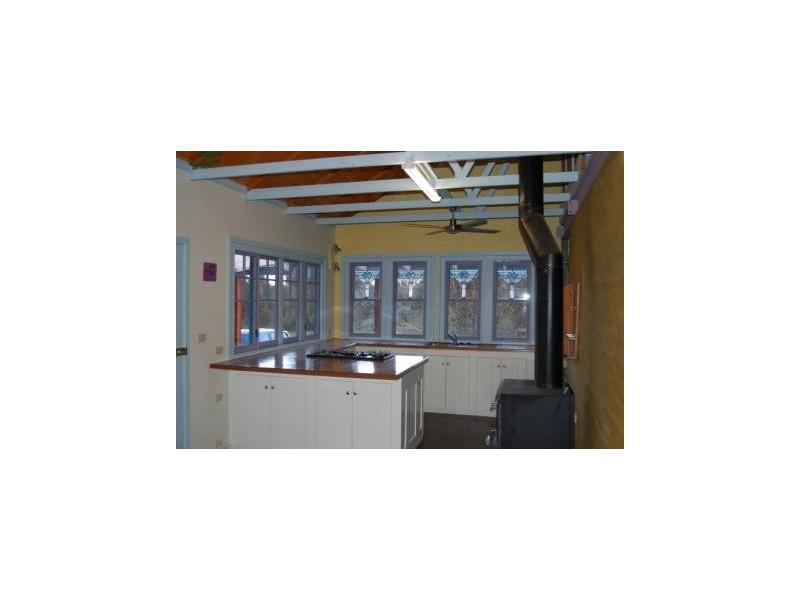 8 Ansen Road, Eppalock VIC 3551