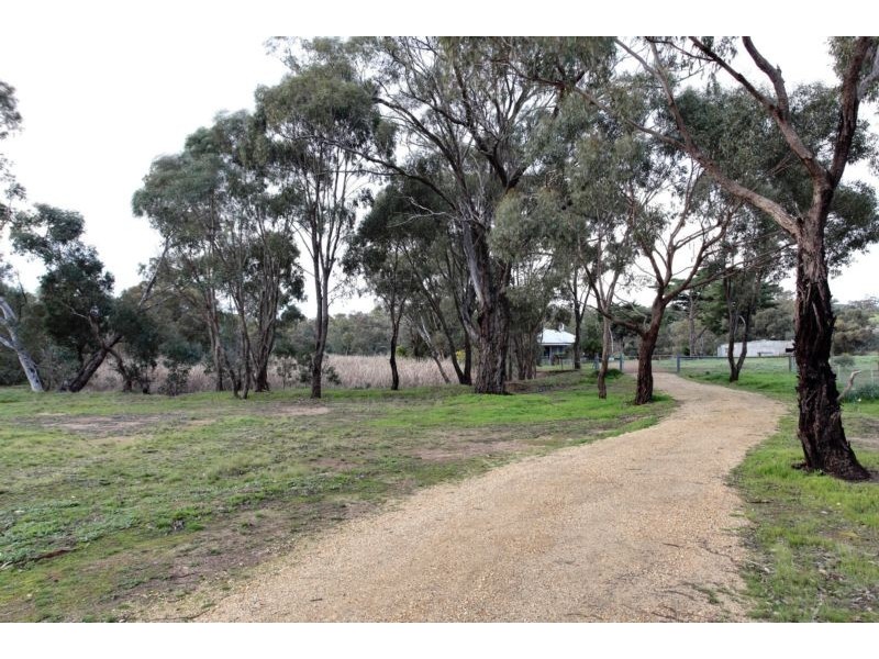 4734 Calder Highway, Ravenswood VIC 3453