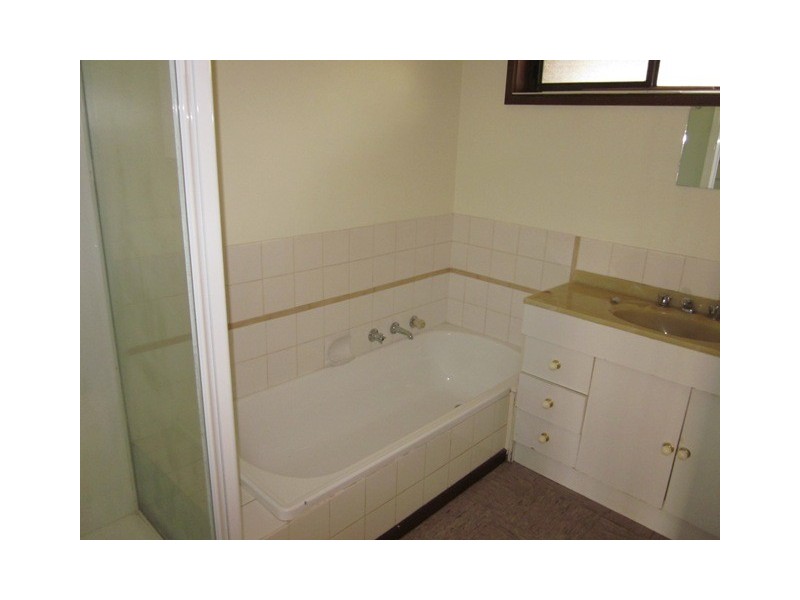 18 Aviary Court, Strathdale VIC 3550