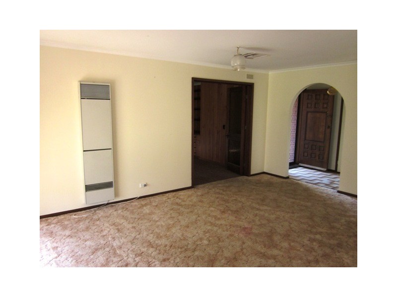 18 Aviary Court, Strathdale VIC 3550