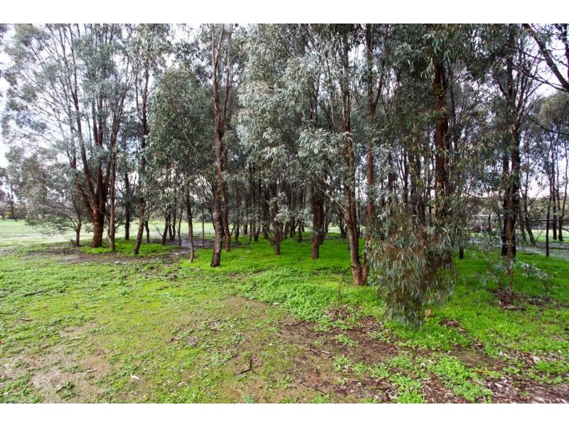75 Fadersons Lane, Mandurang VIC 3551