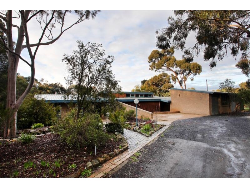 75 Fadersons Lane, Mandurang VIC 3551