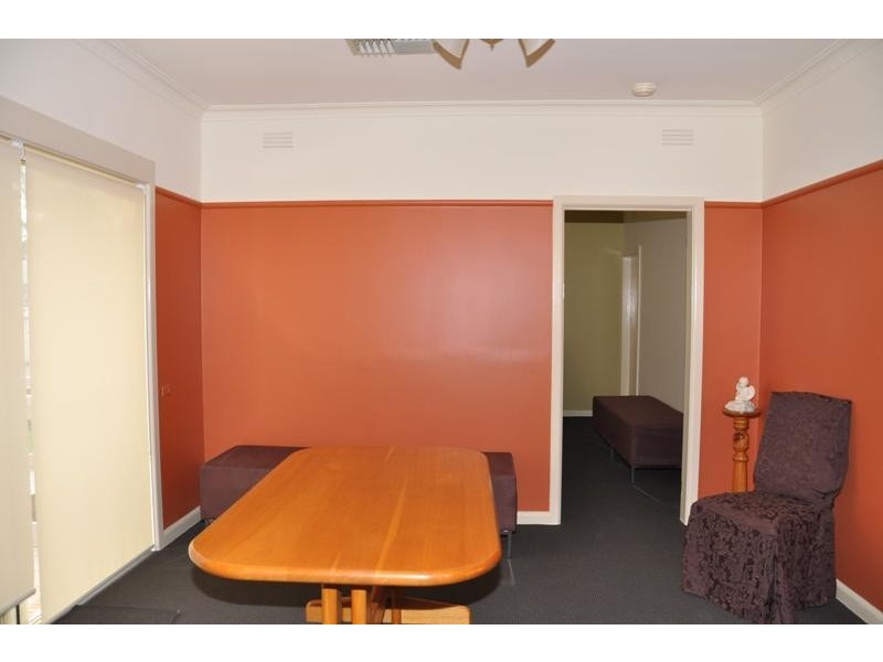 197 High Street, Kangaroo Flat VIC 3555