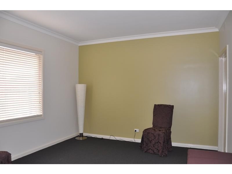 197 High Street, Kangaroo Flat VIC 3555