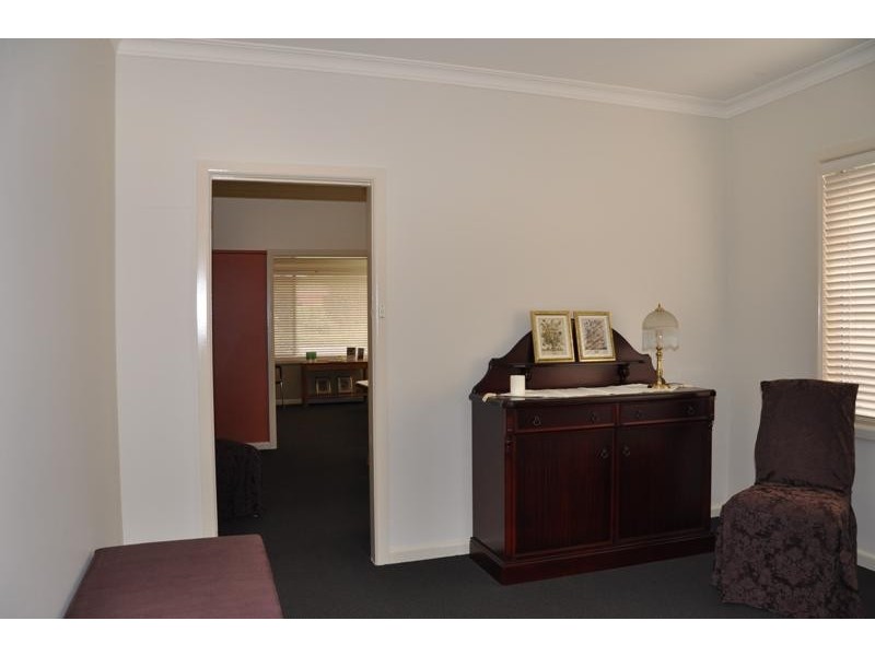 197 High Street, Kangaroo Flat VIC 3555