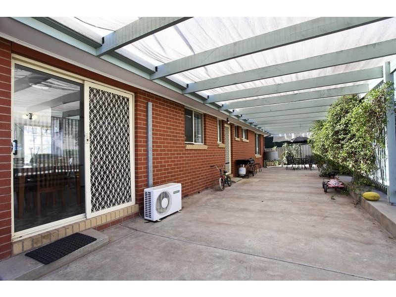 43 John Street, Kangaroo Flat VIC 3555