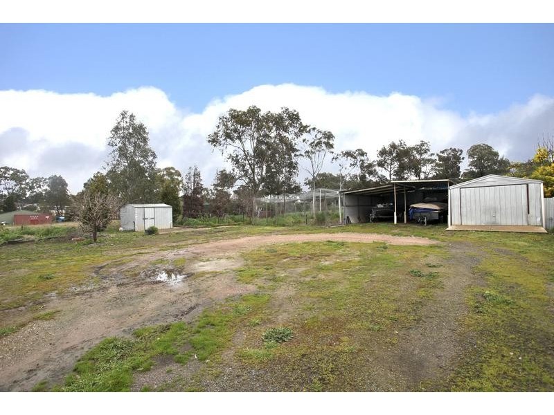 37 Kennewell Street, White Hills VIC 3550