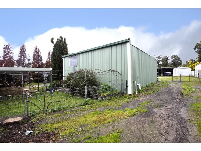 37 Kennewell Street, White Hills VIC 3550
