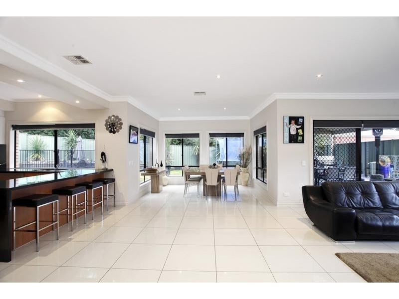 3 Federation Terrace, Kennington VIC 3550