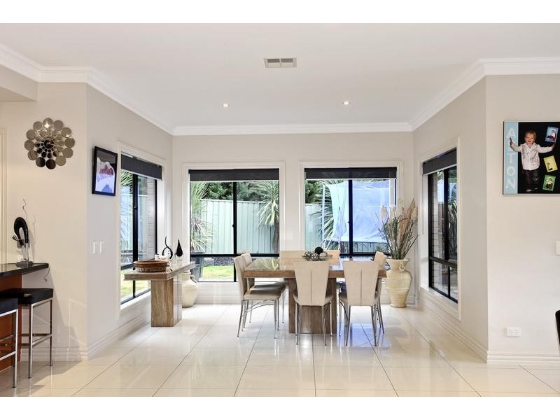 3 Federation Terrace, Kennington VIC 3550