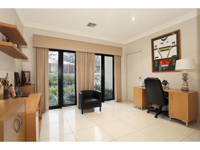 3 Federation Terrace, Kennington VIC 3550