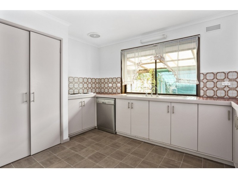 43 James Street, Strathdale VIC 3550