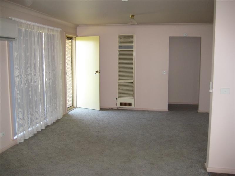 1/6 Stanfield Street, Long Gully VIC 3550