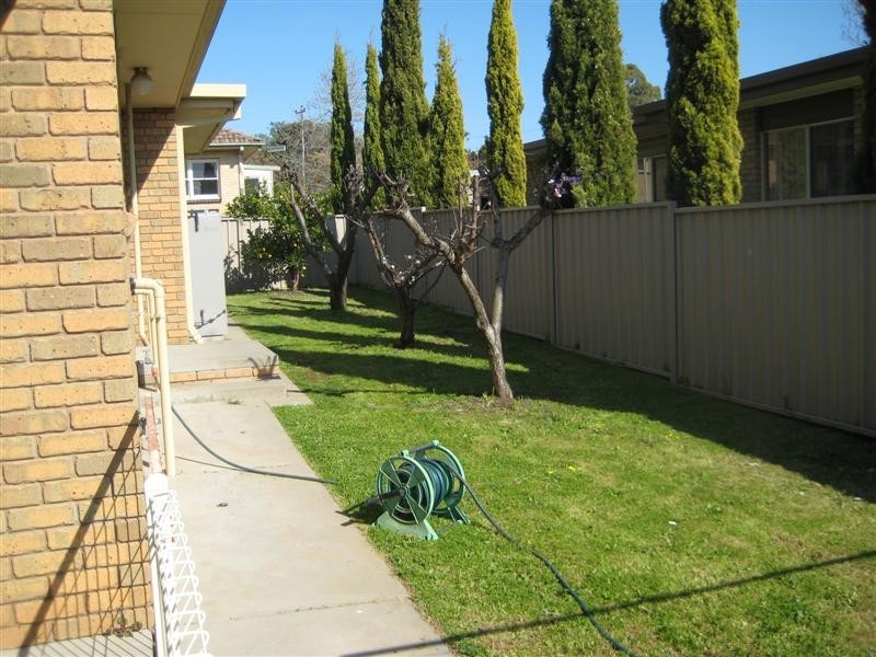 1/6 Stanfield Street, Long Gully VIC 3550