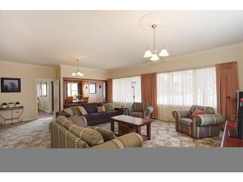 384 Eaglehawk Road, Eaglehawk VIC 3556