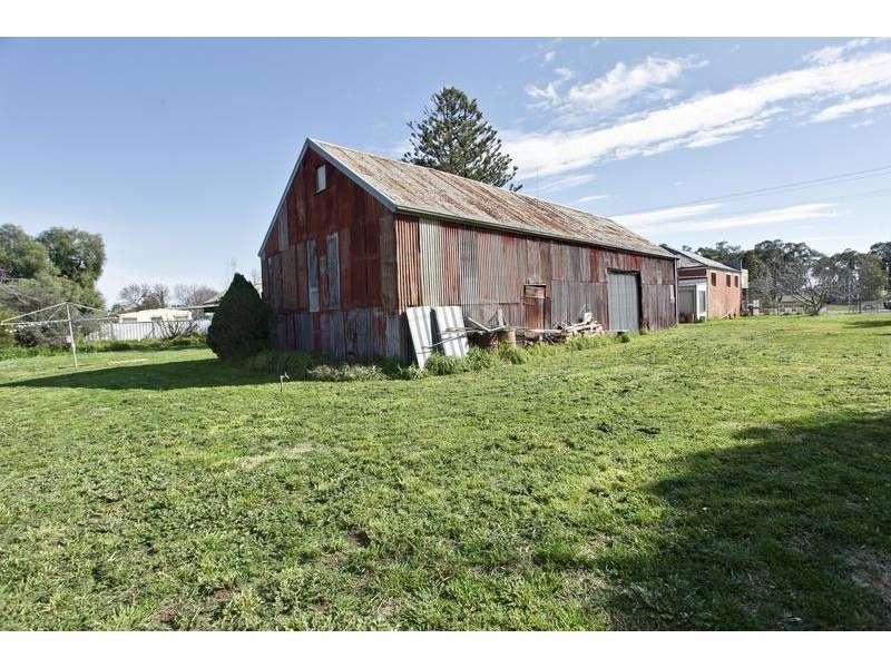 40 Railway Place,, Goornong VIC 3557