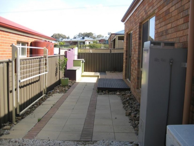 89 Mistletoe Street, Golden Square VIC 3555