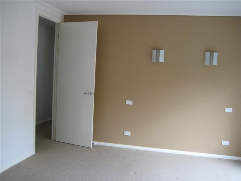 3 The Olive Grove, Strathdale VIC 3550