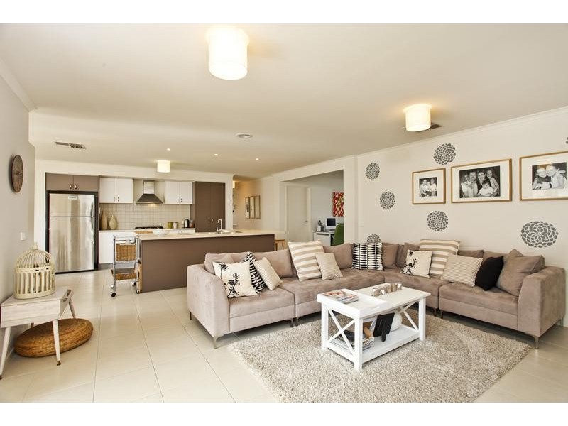 8 McConnachie Court, Bendigo VIC 3550