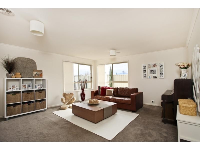 8 McConnachie Court, Bendigo VIC 3550