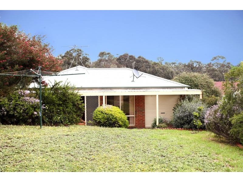 2A Allott Court, Spring Gully VIC 3550