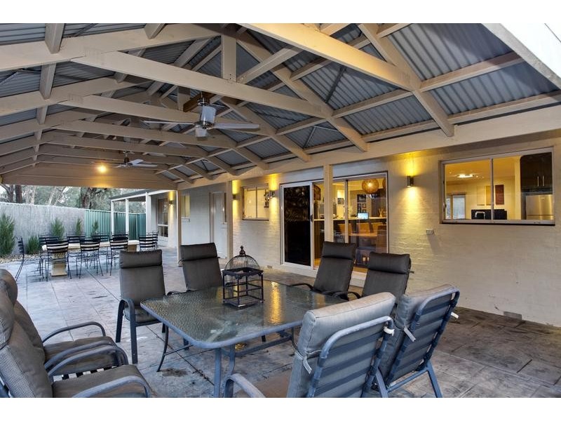 20 Aspera Way, Kangaroo Flat VIC 3555