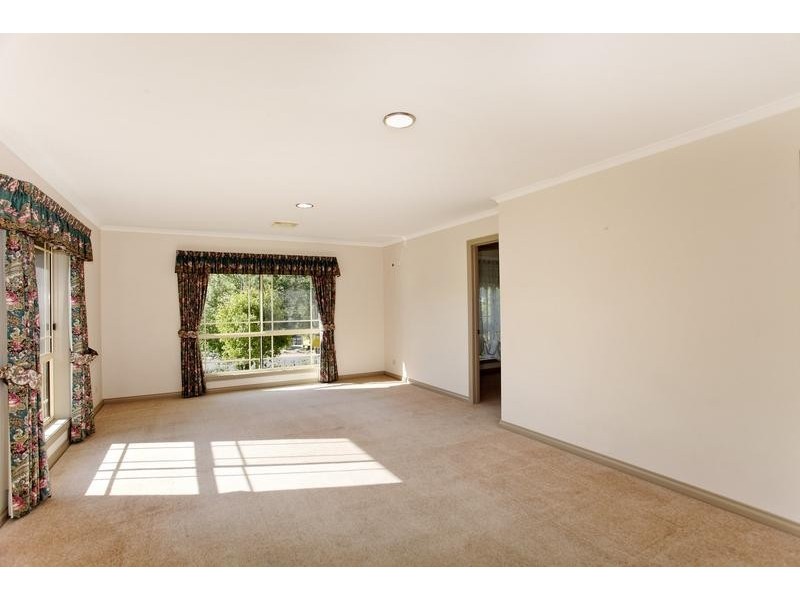 22 Greenwood Drive, Strathdale VIC 3550