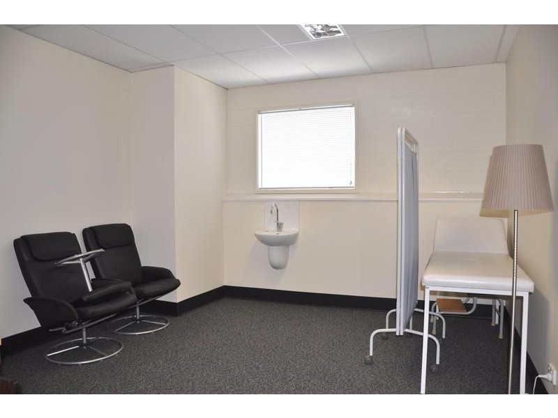 226 High Street, Kangaroo Flat VIC 3555