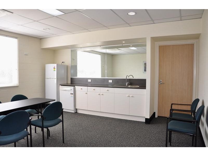 226 High Street, Kangaroo Flat VIC 3555