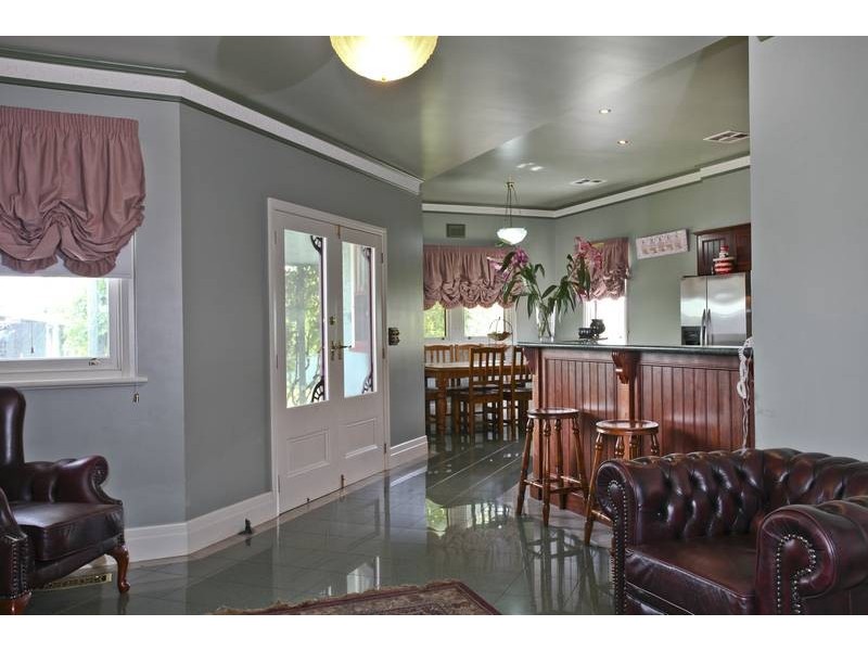 98 Neale Street, Bendigo VIC 3550