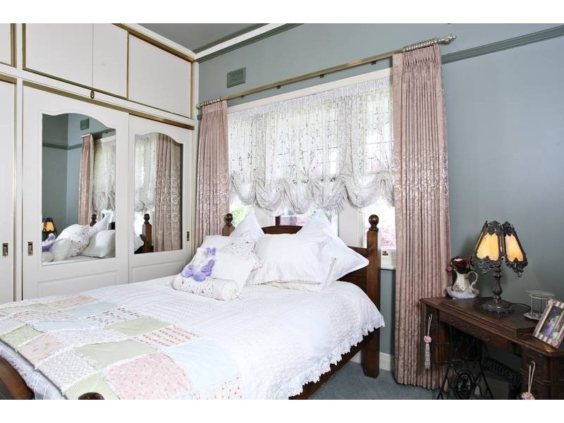 98 Neale Street, Bendigo VIC 3550