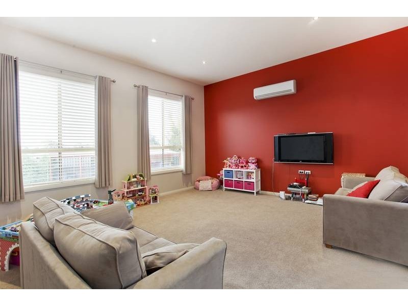 8 Bottlebrush Court, Strathdale VIC 3550