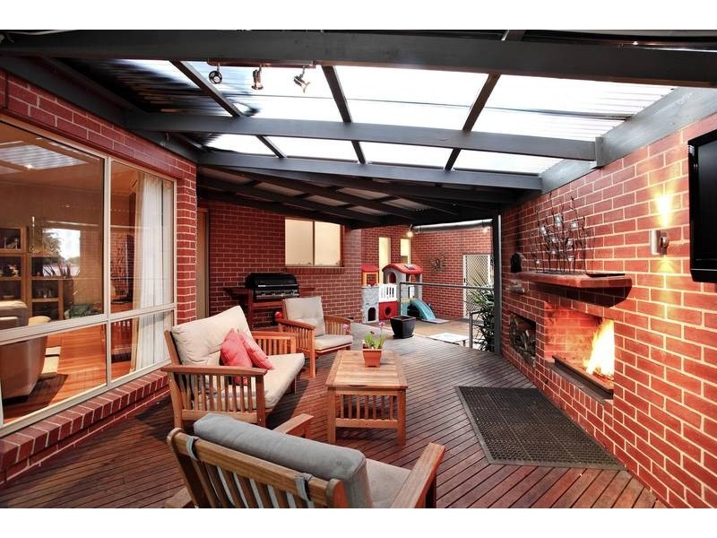 8 Bottlebrush Court, Strathdale VIC 3550