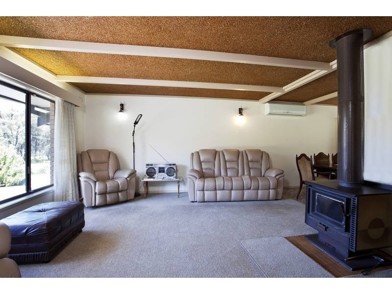 10 Averys Road, Eaglehawk VIC 3556